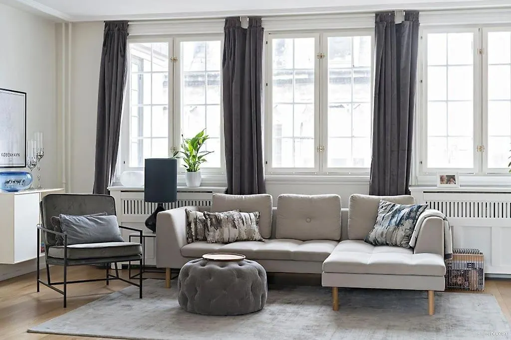 Heart Of Downtown - Modern & Balcony Apartment Copenhagen