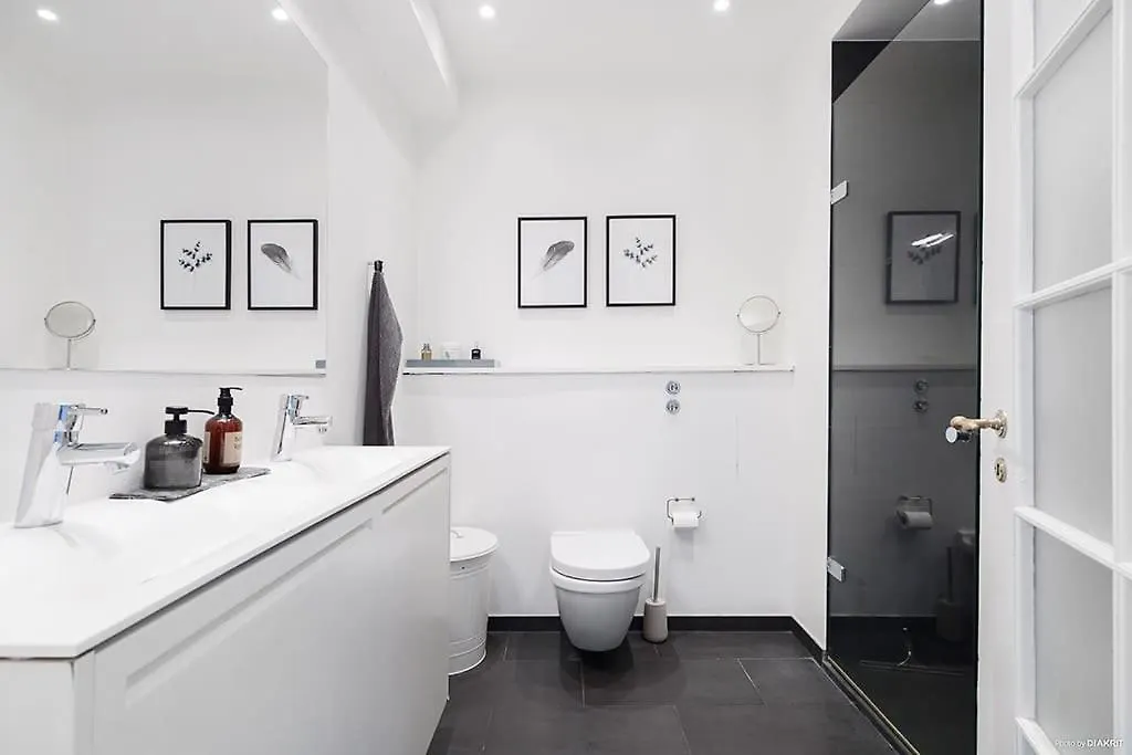 Heart Of Downtown - Modern & Balcony Apartment Copenhagen Denmark